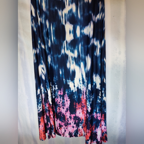 Size - Picture 2 of 6